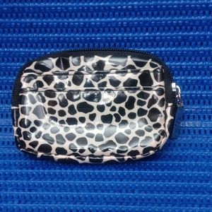 $5 3/10 coin pruse or pay list